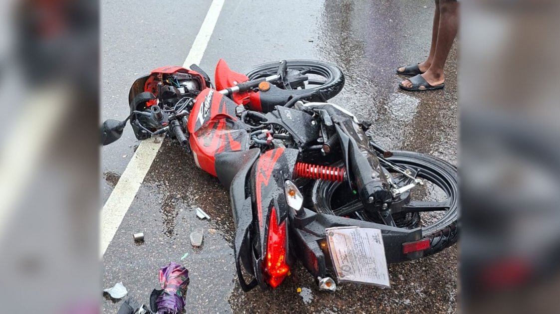 পটুয়াখালীতে বাসের ধাক্কায় মোটরসাইকেল আরোহী নিহত