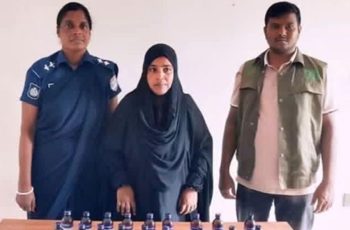 কোটচাঁদপুরে ১৮ পিস স্কাফ সিরাপসহ নারী আটক