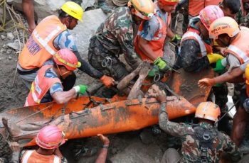 নেপালের বন্যায় ৯ দিন পর উদ্ধার ২ শ্রমিক, ৩৯ জন এখনও নিখোঁজ