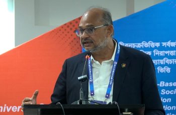 শিল্পায়নমুখী বিনিয়োগে সরকার আর্থিক খাত চাঙ্গা করতে উদ্যোগী