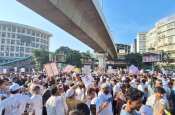 নোয়াখালী বিভাগ প্রতিষ্ঠার দাবিতে শাহবাগে বিক্ষোভ
