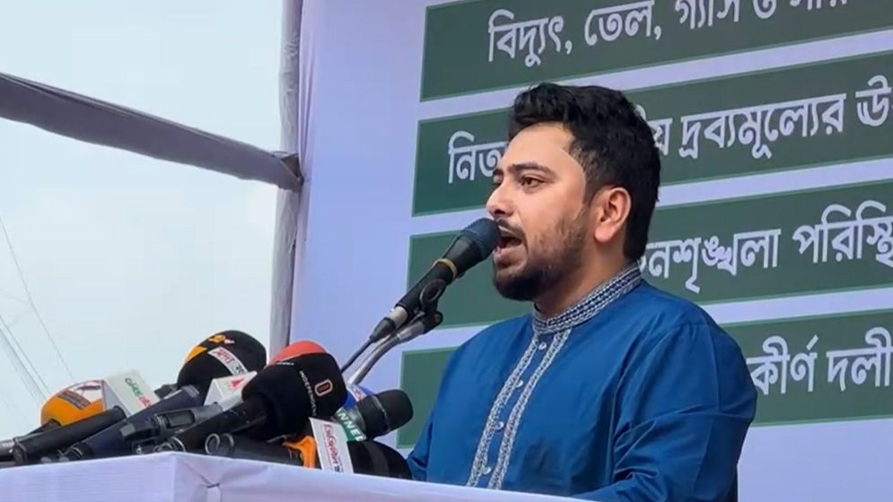 লংমার্চে বাধা দিলে ৬ দাবি ১ দফায় পরিণত হবে: নাহিদ ইসলাম