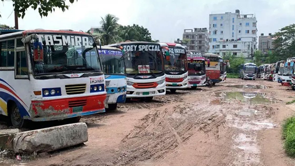 রাজশাহী থেকে দূরপাল্লার বাস চলাচল শুরু, শ্রমিক বিরোধের অবসান