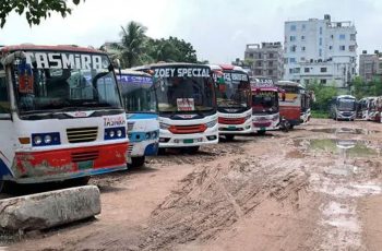 রাজশাহী থেকে দূরপাল্লার বাস চলাচল শুরু, শ্রমিক বিরোধের অবসান