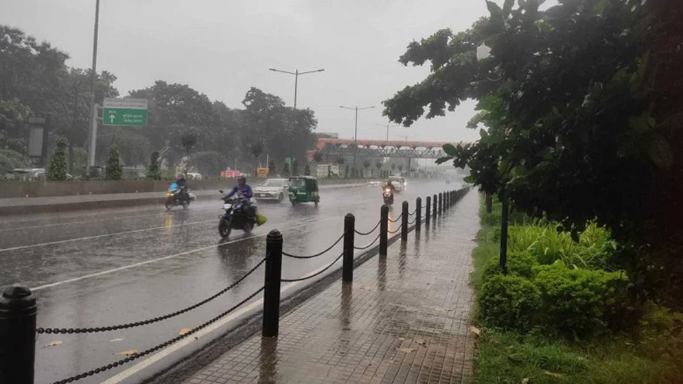 আগামী ৫ দিন বৃষ্টির পূর্বাভাস, ভারী বর্ষণের সম্ভাবনা