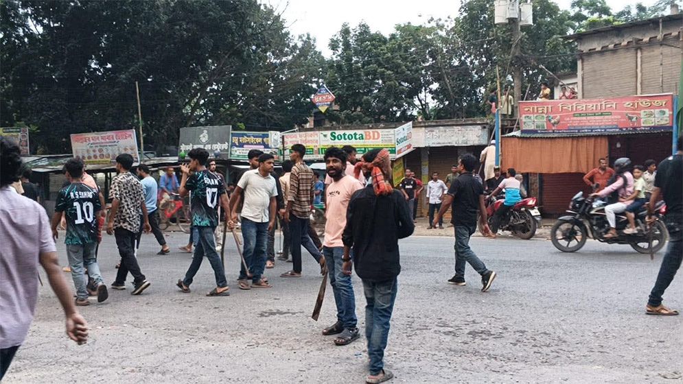ইবিতে ছাত্রদল-শিবিরের মধ্যে উত্তেজনা, হামলার অভিযোগ