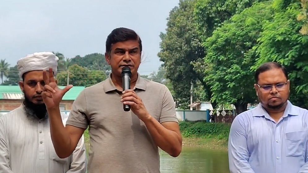 জ্বালানি সংকটের মধ্যে লংমার্চকে অযৌক্তিক বললেন প্রতিমন্ত্রী