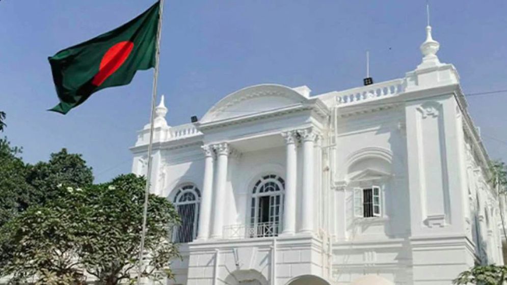 ট্রাইব্যুনাল থেকে বিচারিক আদালতে স্থানান্তরের আবেদন আসামিপক্ষের