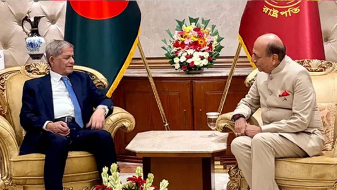 রাষ্ট্রপতির আহ্বান: অভিন্ন নদীর পানির ন্যায্য বণ্টন নিশ্চিত করুন ভারত