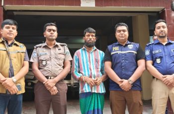 আশুলিয়ায় স্বামী-স্ত্রীর হত্যাকাণ্ডে প্রধান আসামি মনিরুজ্জামান গ্রেপ্তার