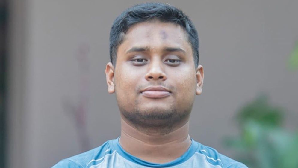 হাসনাত আব্দুল্লাহর মন্তব্য: তরুণরা জাগ্রত, সরকারকে সতর্ক থাকার আহ্বান