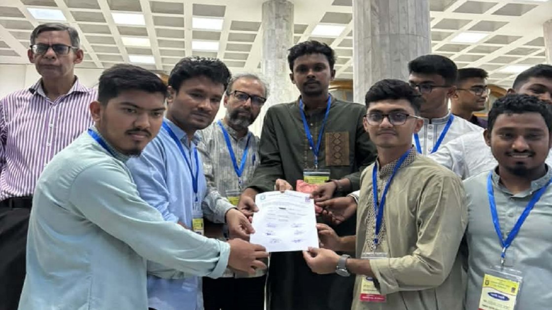 ঢাবিতে কক্সবাজার স্টুডেন্টস ফোরামের নতুন নেতৃত্ব নির্বাচিত