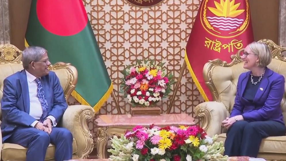 রাষ্ট্রপতির আহ্বান: যুক্তরাজ্যের শিক্ষা ও প্রযুক্তি সহযোগিতা বাড়ানোর জন্য