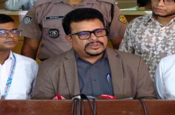 দুদক অনুসন্ধান: আসিফ মাহমুদের বিরুদ্ধে নিয়ম মেনে কার্যক্রম
