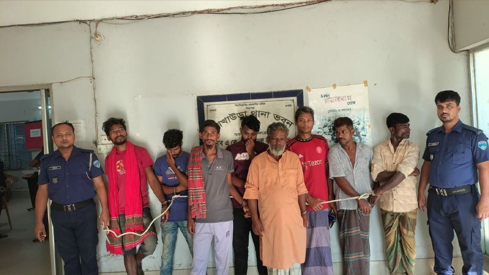 আখাউড়ায় মাদক সেবনে ৮ জনের কারাদণ্ড ও অর্থদণ্ড