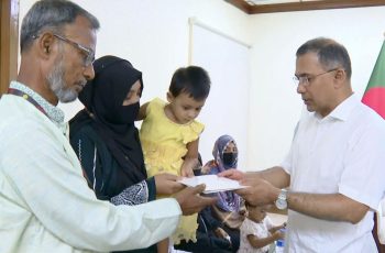 প্রধানমন্ত্রীর সঙ্গে সাক্ষাৎ শহীদ সেনাসদস্যের পরিবারের সদস্যদের