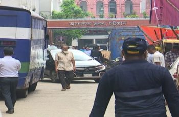 চট্টগ্রামে অনলাইন প্রতারণায় ৬২ বিদেশির দুই দিনের রিমান্ড