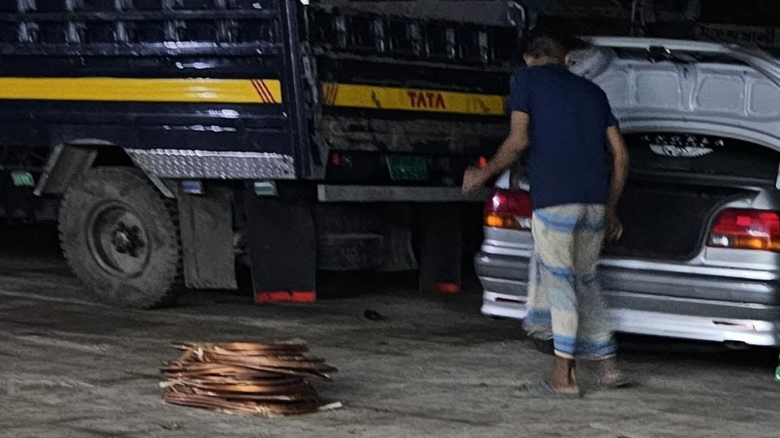 মাতারবাড়ী বিদ্যুৎকেন্দ্রের চুরি হওয়া পাইপ উদ্ধার, মামলা দায়ের