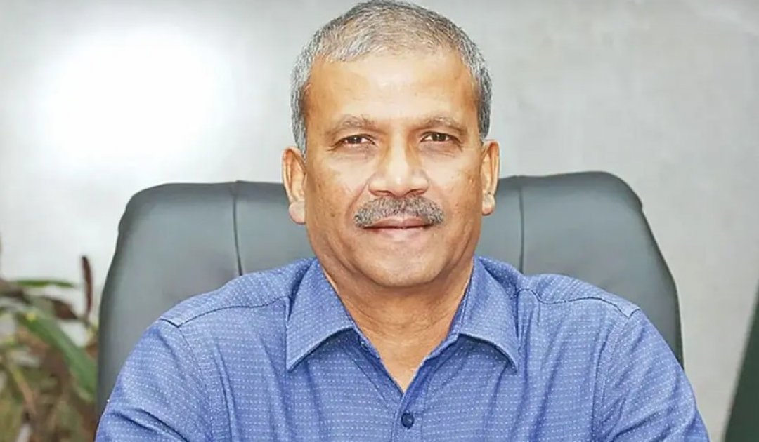 বিশ্বকাপ খেলতে না যাওয়ার সিদ্ধান্ত ছিল আসিফ নজরুলের