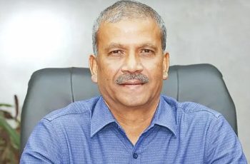 বিশ্বকাপ খেলতে না যাওয়ার সিদ্ধান্ত ছিল আসিফ নজরুলের