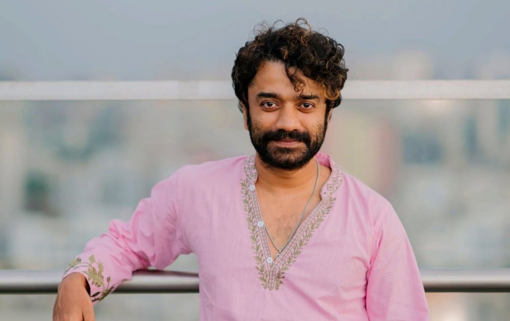 পাভেলের আপত্তিকর ভিডিও ভাইরাল, নেটিজেনদের মধ্যে আলোচনা