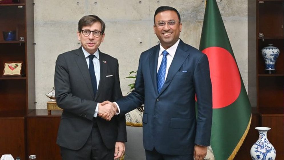 ফ্রান্সের রাষ্ট্রদূতের সঙ্গে পররাষ্ট্র প্রতিমন্ত্রীর সাক্ষাৎ