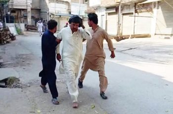 পাকিস্তানে মসজিদে বোমা হামলা, নিহত ১৬