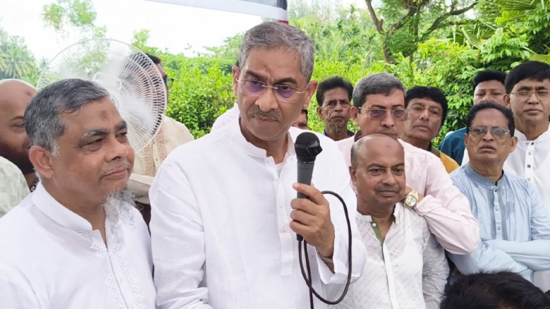 জামায়াতকে দায়ী করে ফ্যাসিবাদের বিরুদ্ধে সতর্ক করলেন এ্যানি
