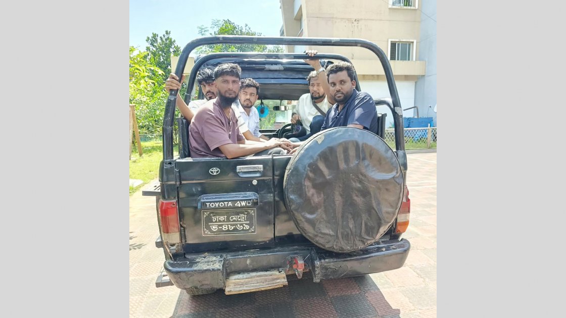 সাজেকে ‘জয় বাংলা’ স্লোগান দেওয়ার অভিযোগে ৬ আটক