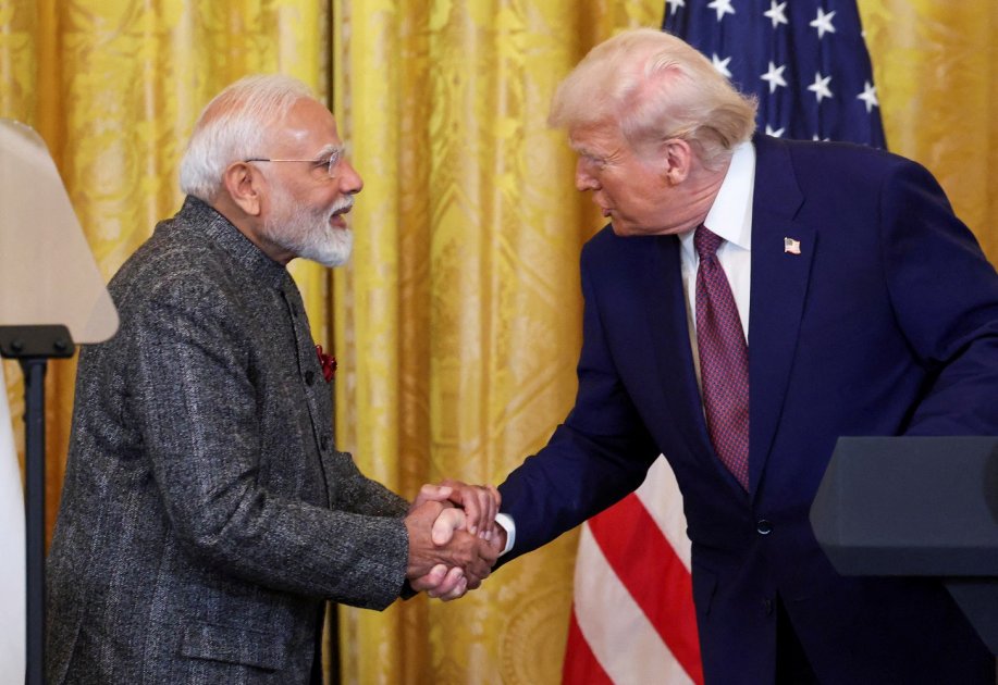 ভারতের অর্থনীতিতে নতুন চাপ, রাশিয়ার তেল নিয়ে উদ্বেগ