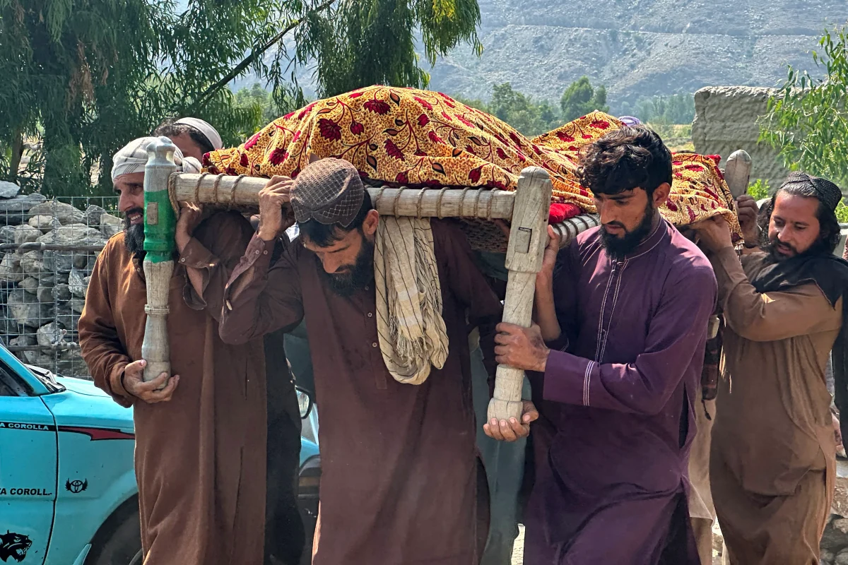 আফগানিস্তানে পাকিস্তানি বিমান হামলায় তিনজন নিহত