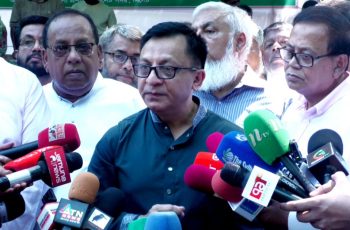 বাণিজ্যমন্ত্রী: তেলের দাম বৃদ্ধিতে নিত্যপণ্যে প্রভাব পড়বে না