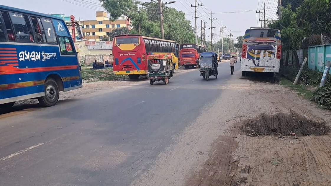 বাস ভাড়ায় কিলোমিটারে ১৭ পয়সা বৃদ্ধির সিদ্ধান্ত