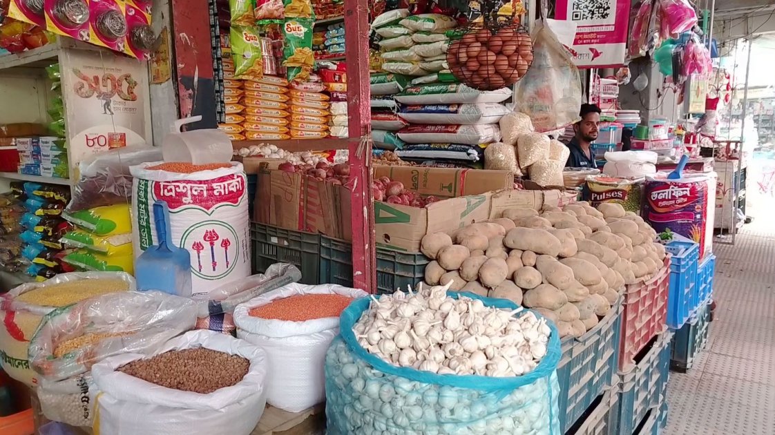 জ্বালানি তেলের দাম বৃদ্ধিতে মূল্যস্ফীতি বাড়ার শঙ্কা, সামাজিক সুরক্ষা জরুরি