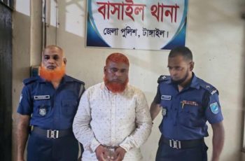 টাঙ্গাইলে সেতুর নির্মাণে বাঁশ ব্যবহারে সাব-ঠিকাদার গ্রেফতার