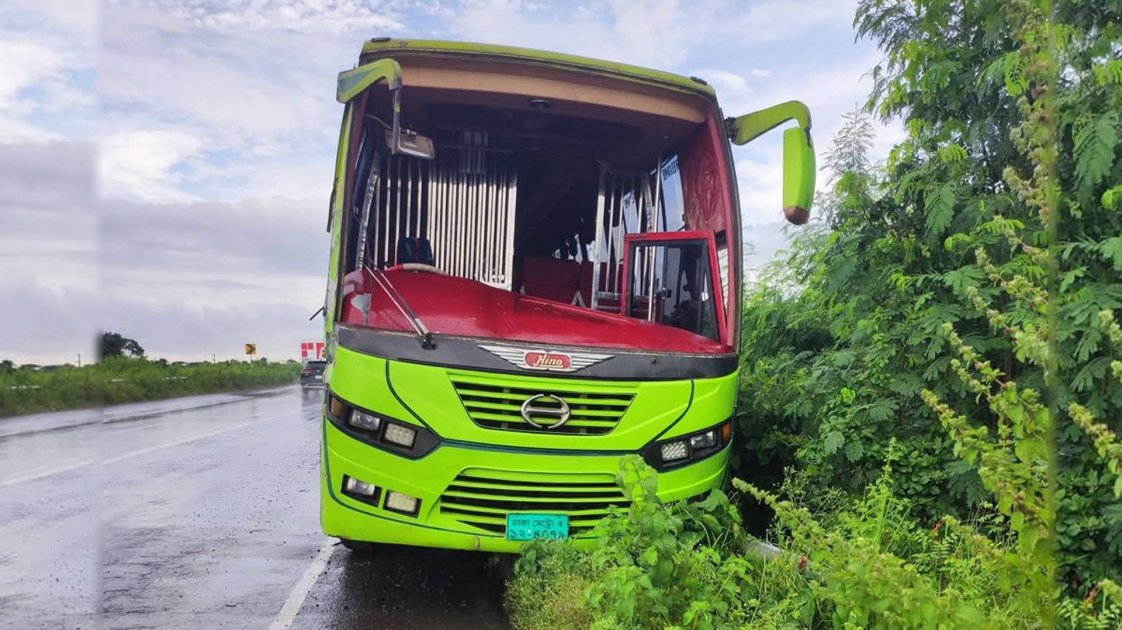 গোপালগঞ্জে বাস-কন্টেইনার সংঘর্ষে নিহত পথচারী আকরাম বিশ্বাস