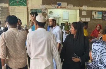 গাজীপুরে ট্রাক চাপায় অটোরিকশার তিন যাত্রী নিহত