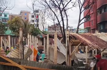 গাজীপুরে আগুনে পুড়ল ২৩ ঘর ও ৫ দোকান