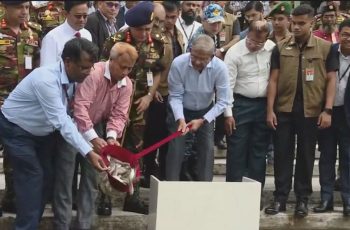 রাষ্ট্রপতি বঙ্গভবনের সিংহ পুকুরে মাছের পোনা অবমুক্ত করলেন
