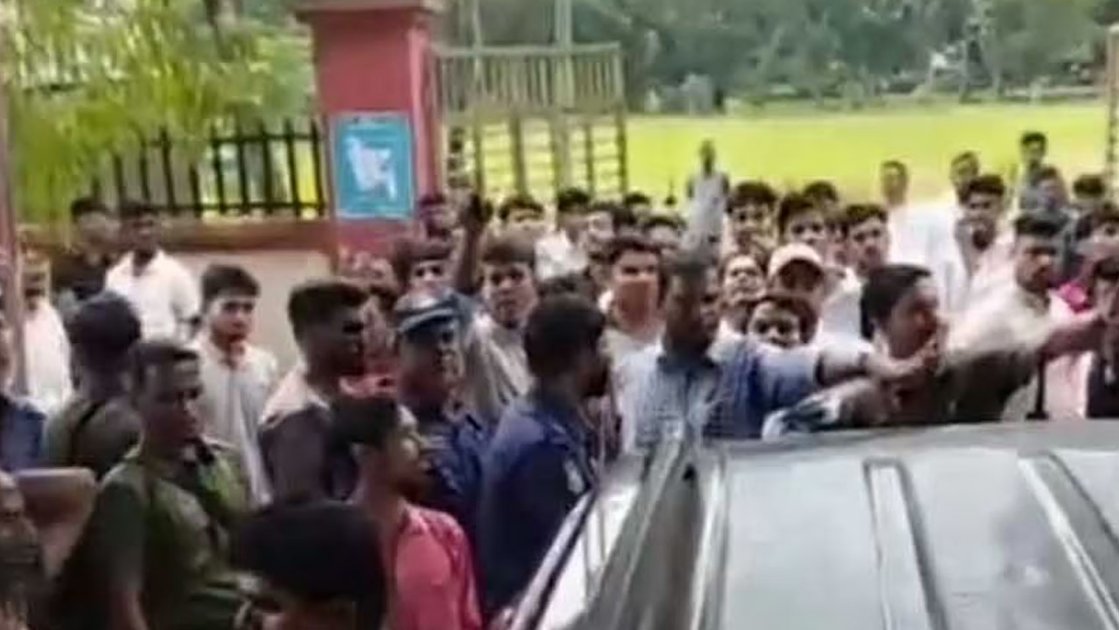 হাতিয়ায় বিএনপি-এনসিপির সংঘর্ষ, আহত ৮