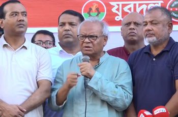 বেতন বাড়ানোর উদ্যোগ নিয়ে বিরোধীদলের সমালোচনা বিভ্রান্তিকর: রিজভী
