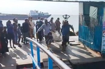 মেঘনা নদীতে ট্রলারডুবি: একই পরিবারের ৩ জনের মরদেহ উদ্ধার