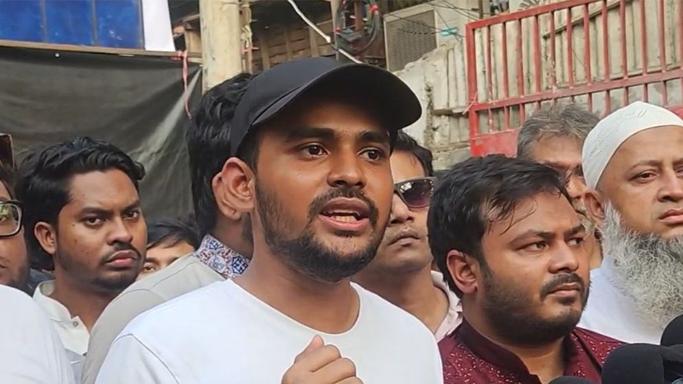 সারাদেশে দখলের ঘটনা: আসিফ মাহমুদ সরকারের বিরুদ্ধে অভিযোগ