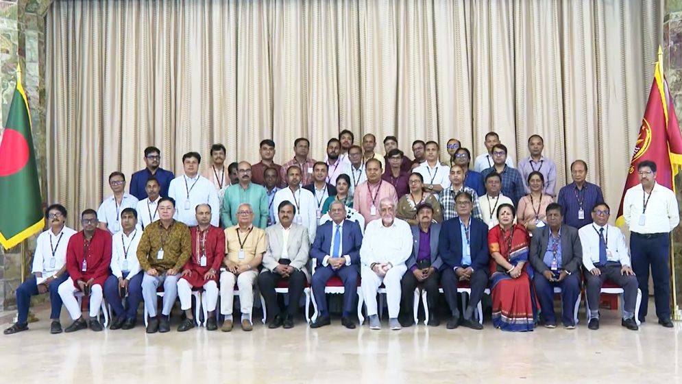 রাষ্ট্রপতির আহ্বান: সম্প্রীতির বাংলাদেশ গড়তে ঐক্যবদ্ধ কাজের প্রয়োজন