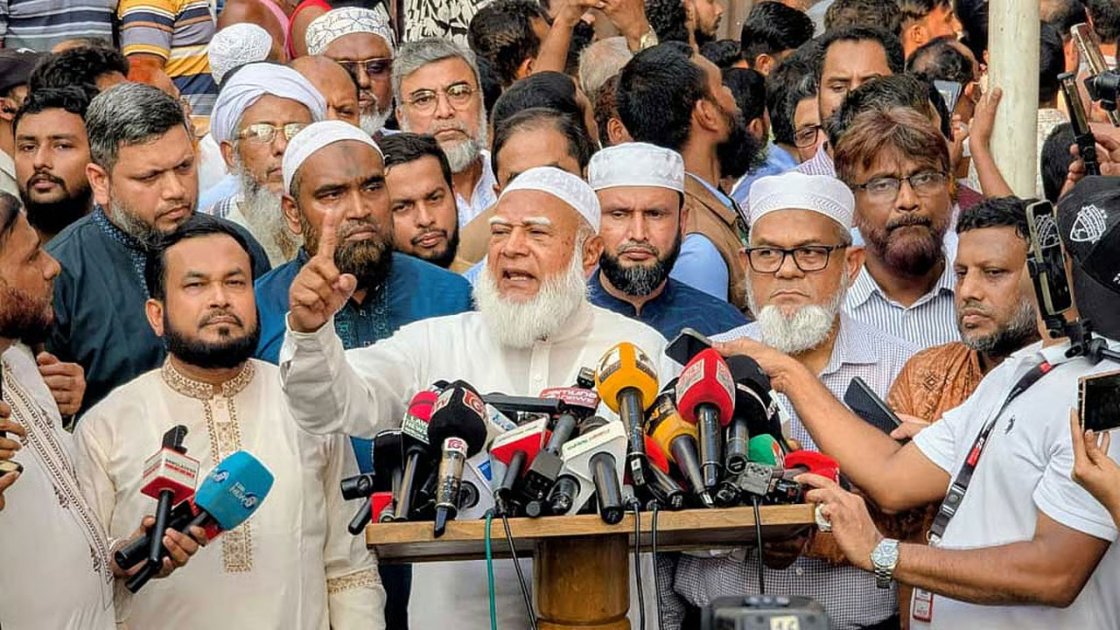 জামায়াত আমিরের ৫০ লাখ টাকা অনুদানের ঘোষণা রাড্ডা ক্লিনিকে