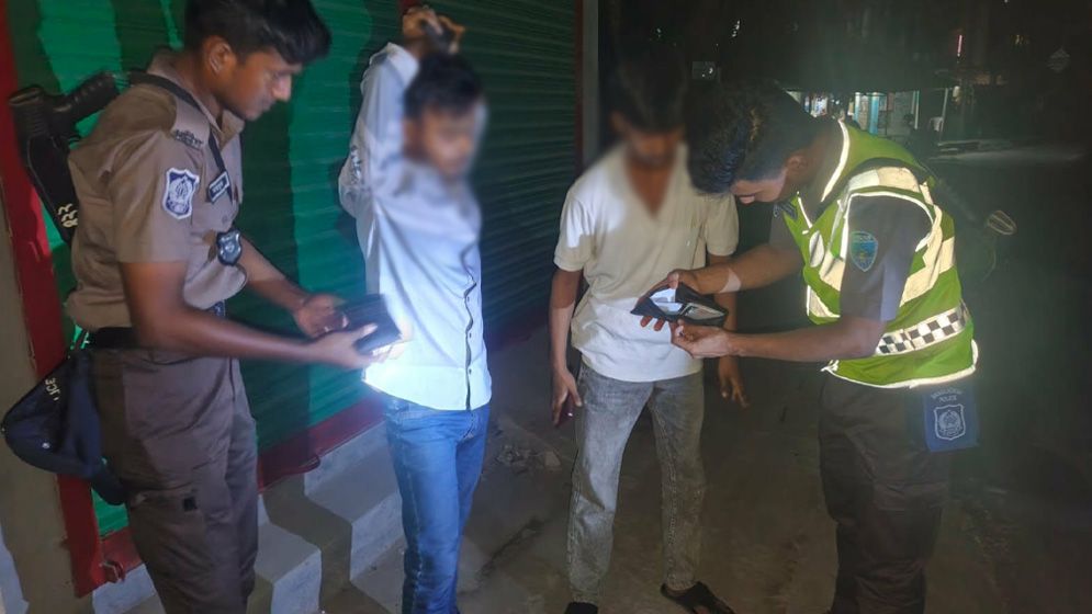 লক্ষ্মীপুরে কিশোর অপরাধ দমনে ১৮২ জন আটক