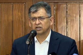 আইনশৃঙ্খলা পরিস্থিতি সরকারের নিয়ন্ত্রণে: স্বরাষ্ট্রমন্ত্রী