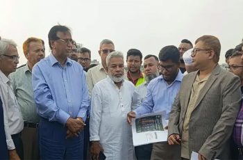 কাঁচপুর বাস টার্মিনালের নির্মাণকাজ পরিদর্শন ডিএসসিসি প্রশাসকের