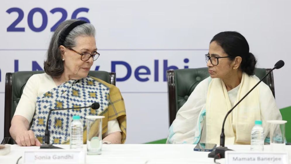 মমতার হুংকারে স্বাগত সোনিয়া, ‘ইন্ডিয়া’ জোটের বৈঠক অনুষ্ঠিত