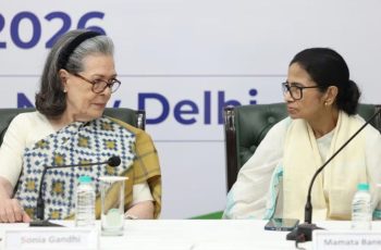 মমতার হুংকারে স্বাগত সোনিয়া, ‘ইন্ডিয়া’ জোটের বৈঠক অনুষ্ঠিত